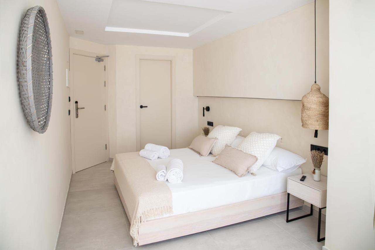 Apartamentos Arcos de Formentera Es Pujols Exterior foto